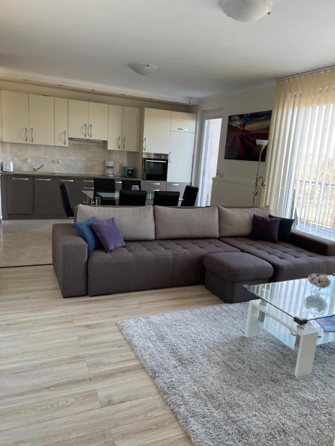 Piano Balaton Apartment Zamárdi Kültér fotó