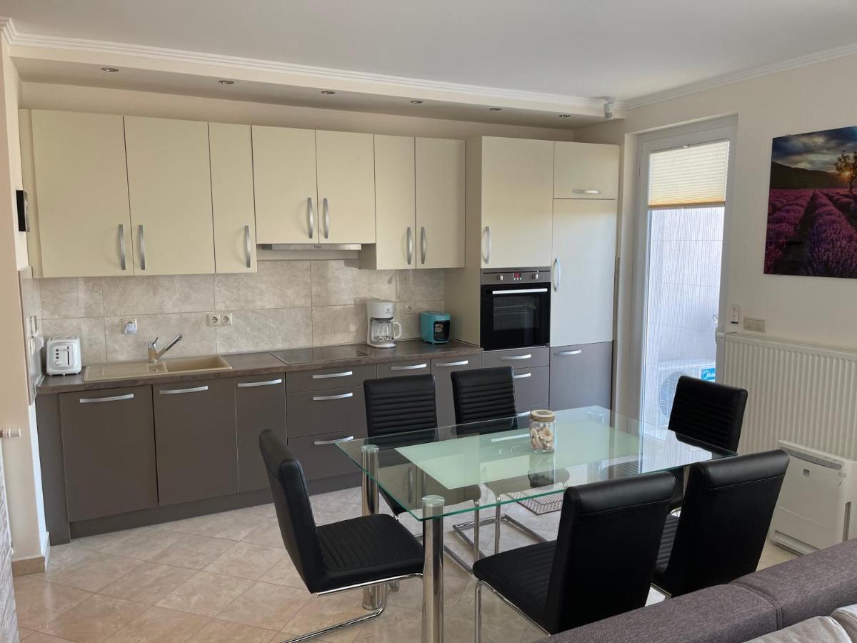 Piano Balaton Apartment Zamárdi Kültér fotó