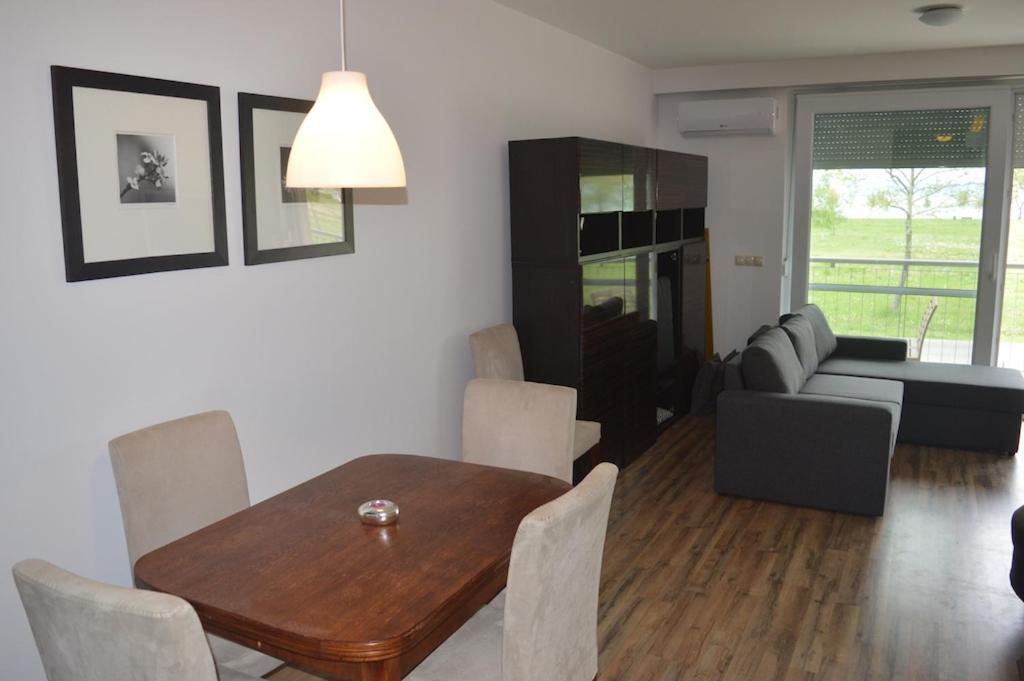 Piano Balaton Apartment Zamárdi Kültér fotó