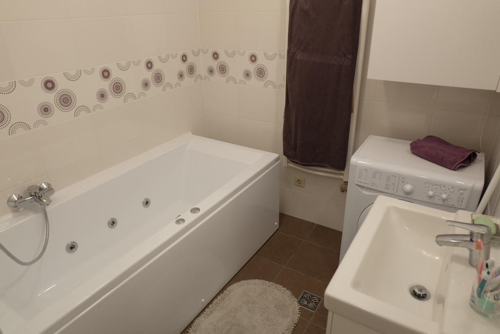 Piano Balaton Apartment Zamárdi Szoba fotó